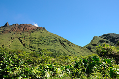 Vue sur le sommet du volcan La Soufrière, Guadeloupe
