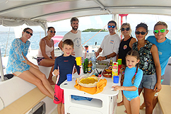 aperitif a bord du catamaran