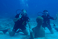 Statue réserve cousteau