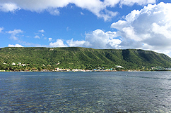 La Désirade vue du lagon