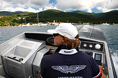 Skipper bateau cigarette Top-Gun