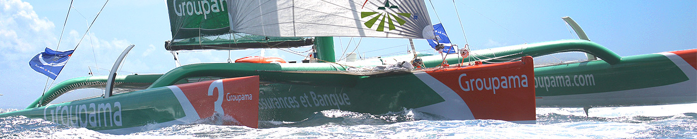 Trimaran Groupama arrivée route du rhum 2010