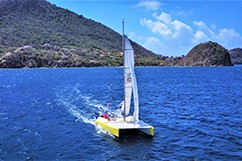 visite les saintes en catamaran