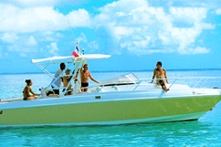 Bateau excursion lagon