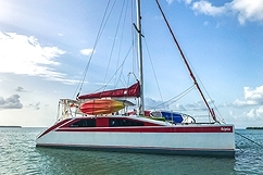 Catamaran à voile 11 places pour excursion caret et fajou