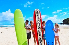 surfing initiation Sainte Anne