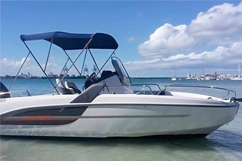 Location bateau moteur gosier